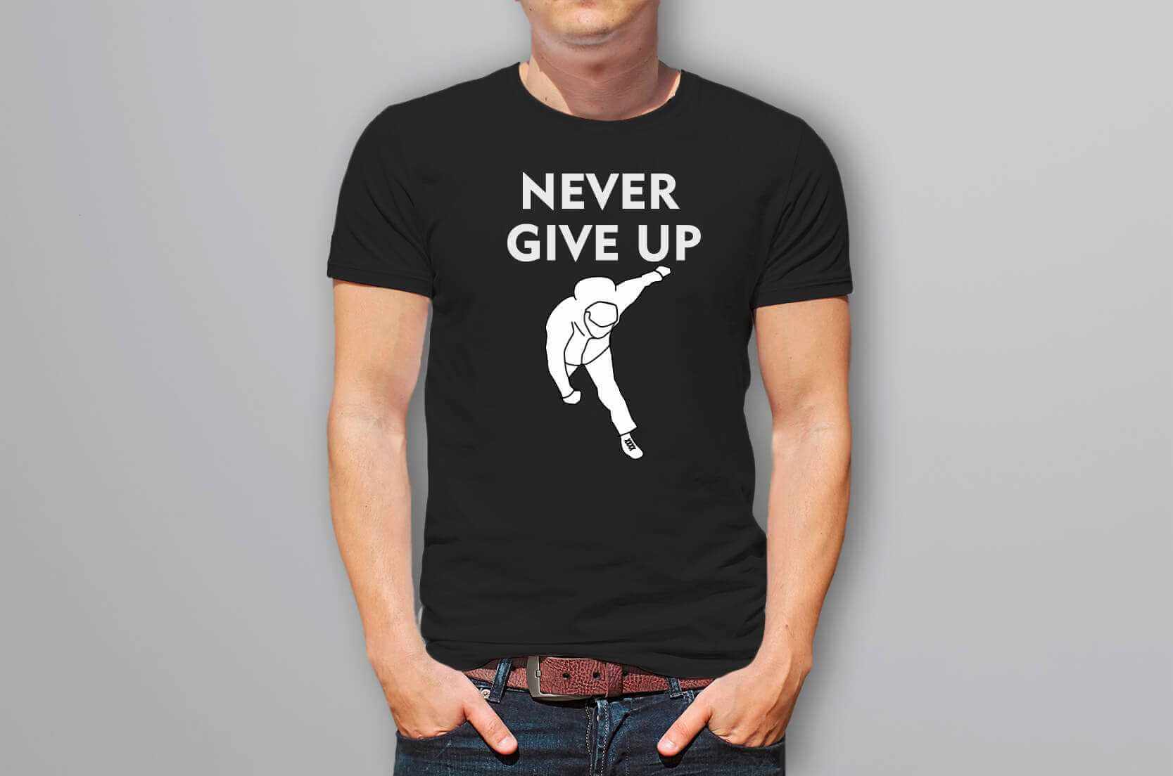 柯P Never give up跌倒T恤-黑色款的第2張圖(客製化公司制服、班服製作、團體服製作等示意或作品圖)