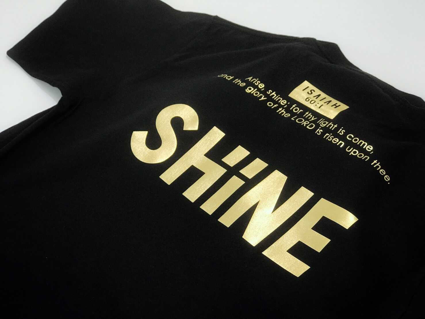 客製化T恤-客製燙金T恤(SHINE)的第3張圖(客製化公司制服、班服製作、團體服製作等示意或作品圖)