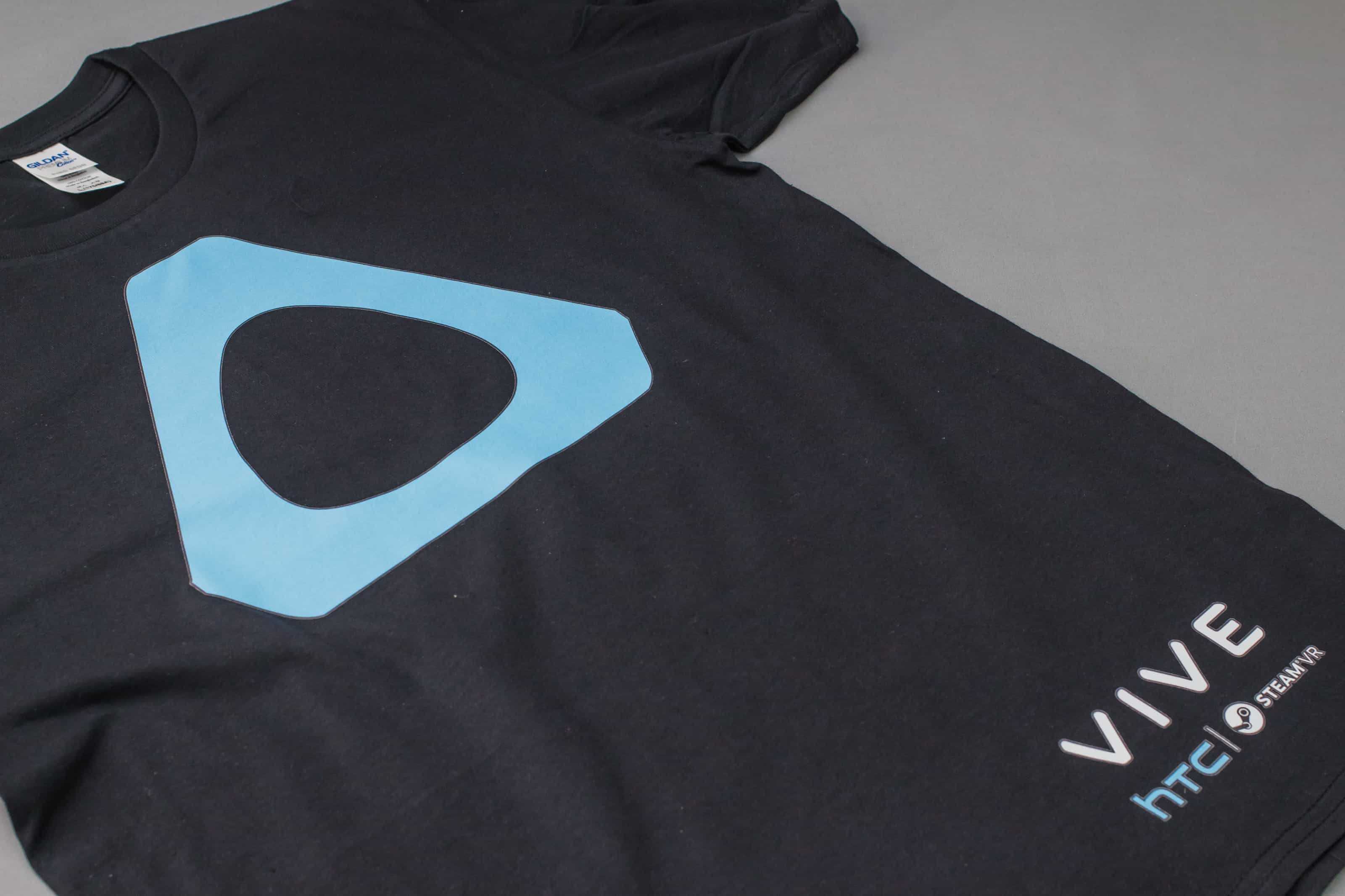 客製化T恤-HTC VIVE VR 工作服的第2張圖(客製化公司制服、班服製作、團體服製作等示意或作品圖)