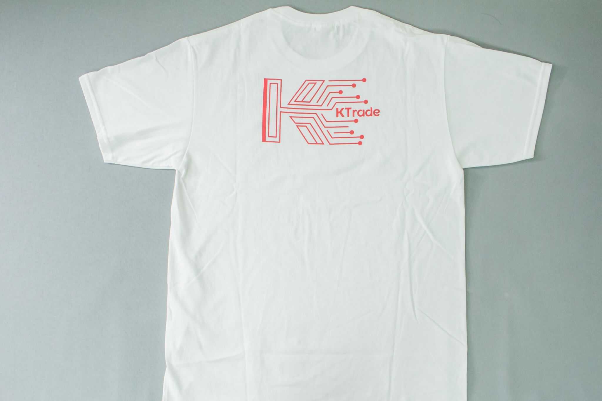 客製化T恤- K Trade 團體服的第3張圖(客製化公司制服、班服製作、團體服製作等示意或作品圖)