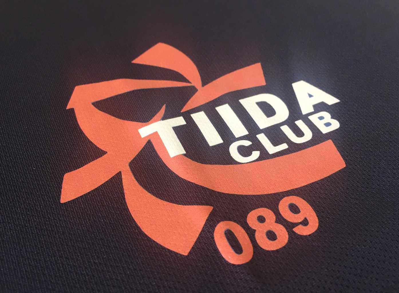 TIIDA車隊-客製化紀念T恤的第2張圖(客製化公司制服、班服製作、團體服製作等示意或作品圖)