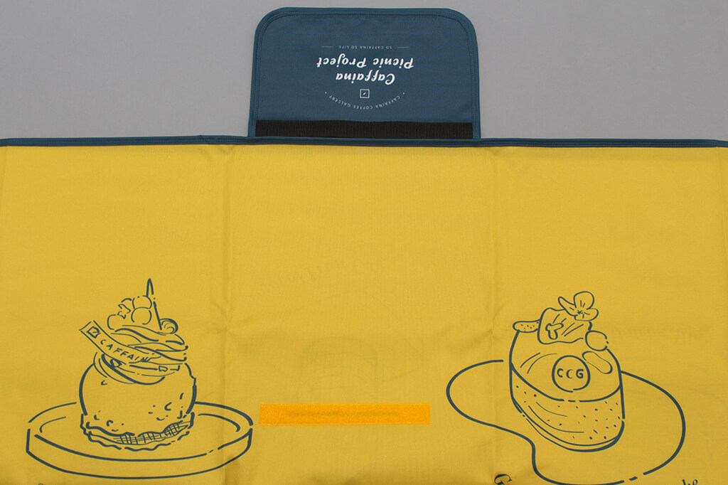 客製化防水可收納野餐墊:卡啡那國際的第6張圖(客製化公司制服、班服製作、團體服製作等示意或作品圖)