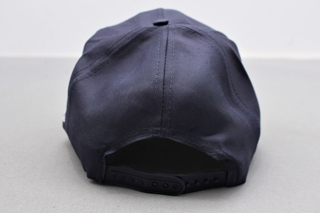客製化烏力帽:KMU的第3張圖(客製化公司制服、班服製作、團體服製作等示意或作品圖)