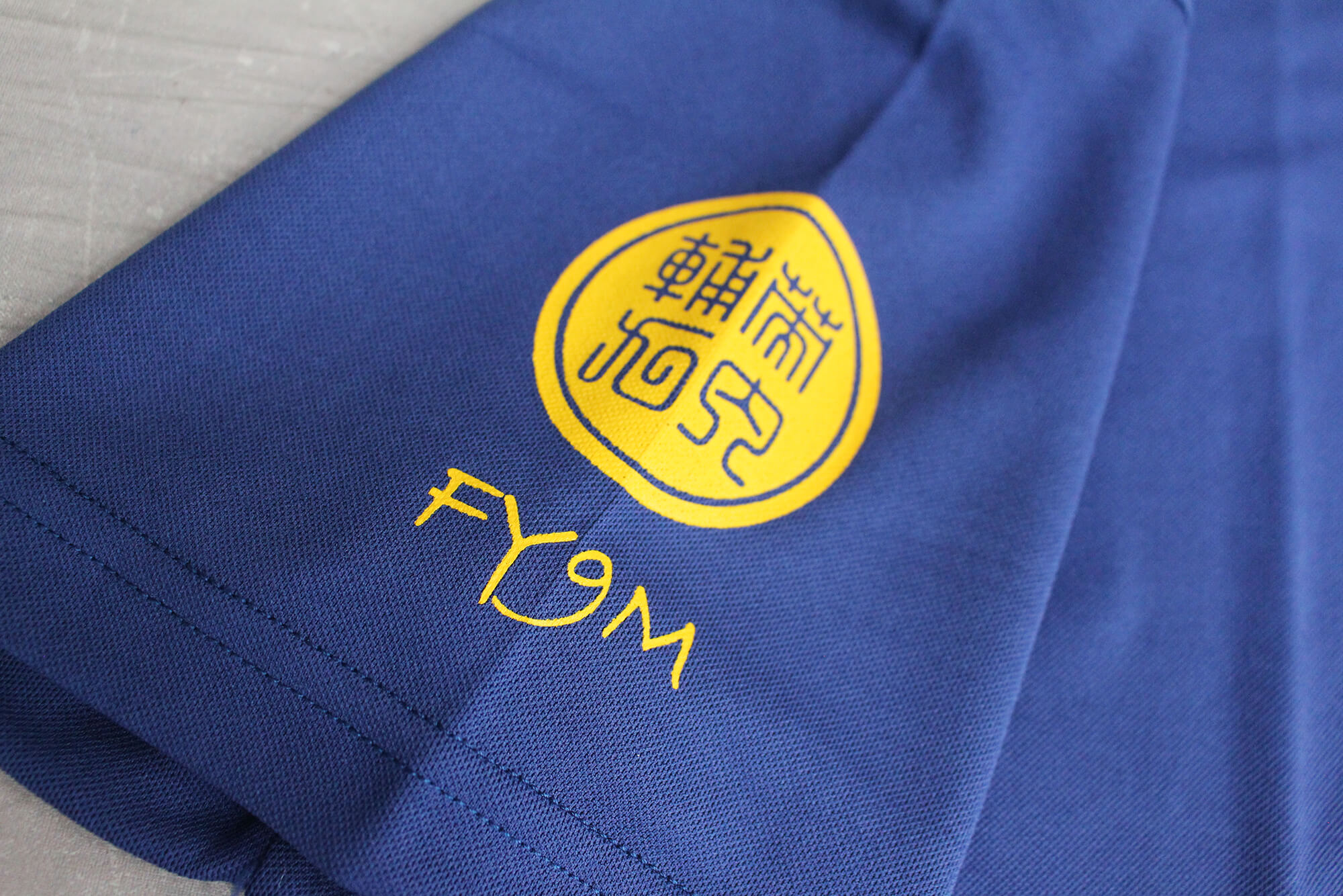 客製圓領排汗衫:宮廟團體服