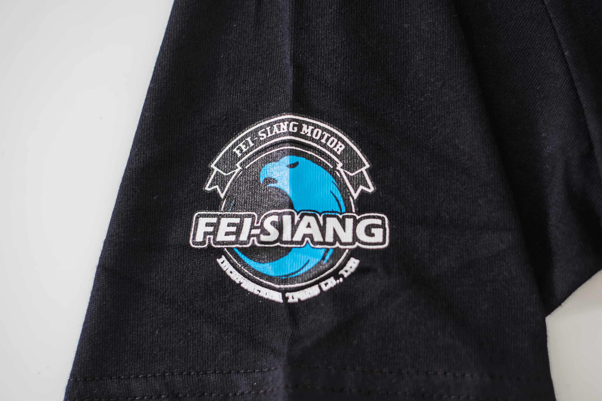 客製化T恤-飛翔 客製T恤的第3張圖